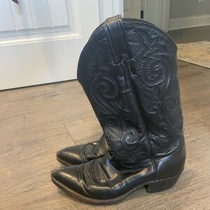 Justin Men’s 1434 Cowboy Boots